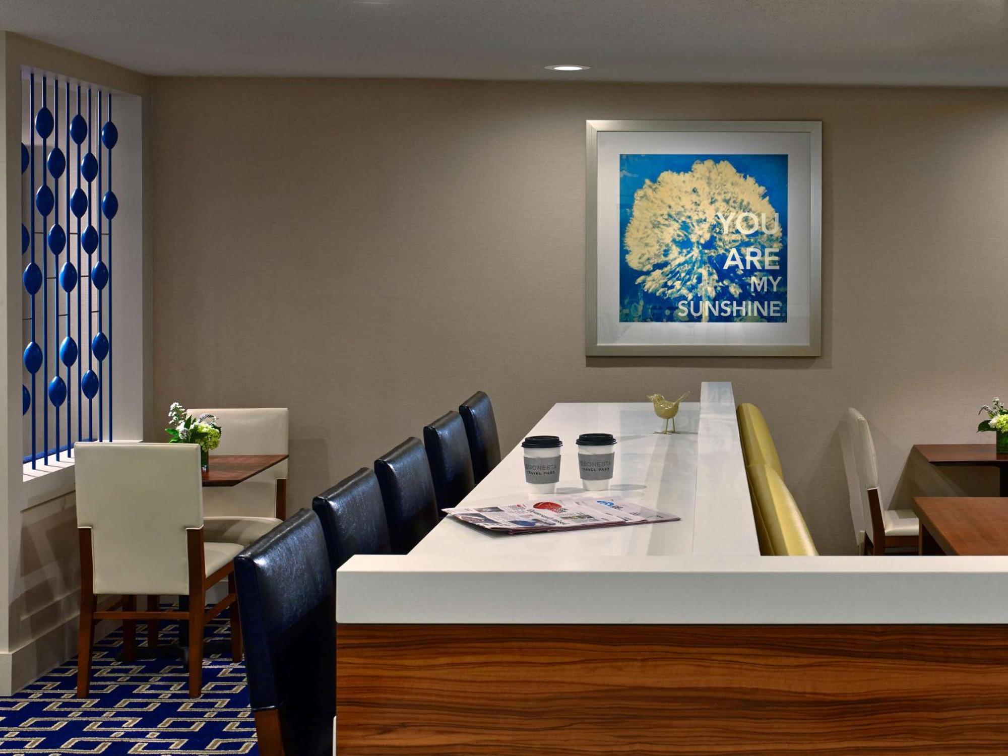 โซเนสตา อีเอส สวีท มอนต์โกเมอรี Hotel ภายนอก รูปภาพ