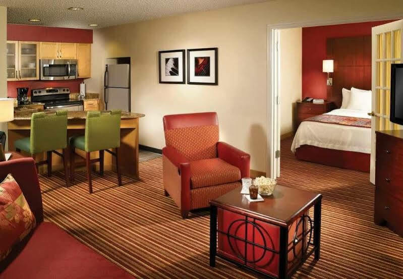โซเนสตา อีเอส สวีท มอนต์โกเมอรี Hotel ภายนอก รูปภาพ
